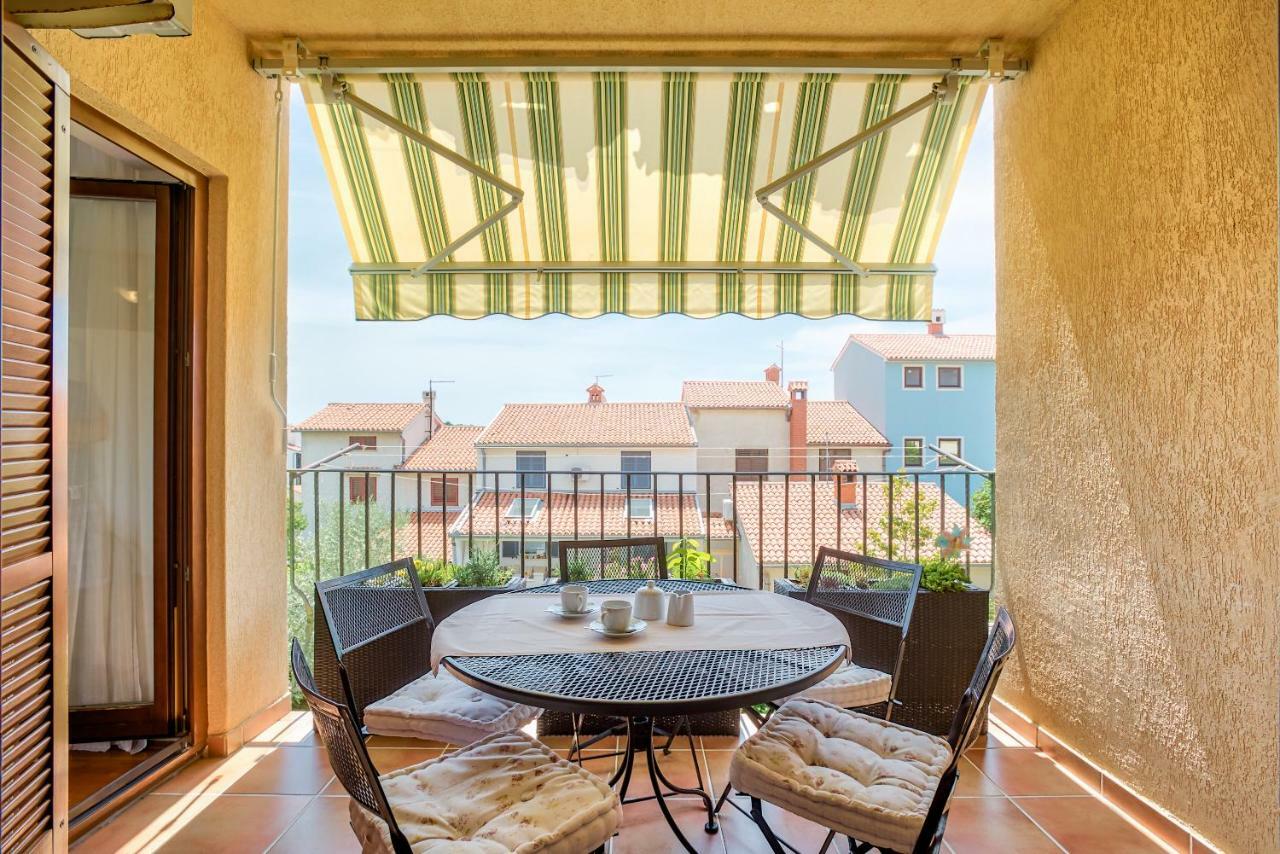 Apartment Sandra Pula Exterior photo